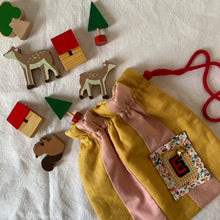 Load image into Gallery viewer, Conker Bag